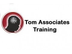 Logo Tom Associates Training